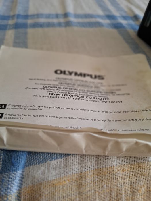 Máquina fotográfica Olympus