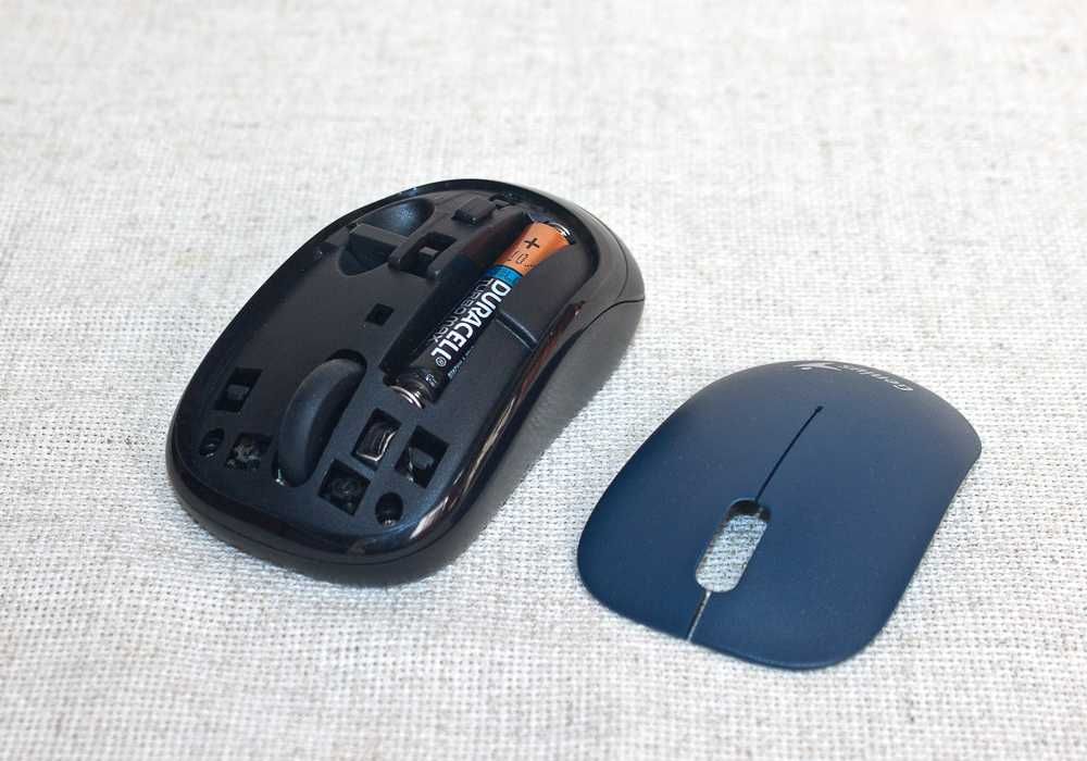 Мышь Genius Traveler 6000 беспроводная компактная (от 1 батарейки ААА) - НОВАЯ!
