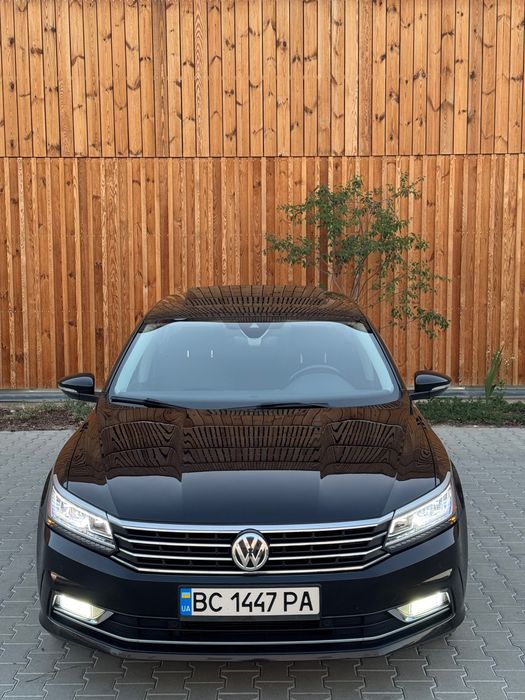 Volkswagen Passat NMS 2016 SEL Premium | 83 тис. км