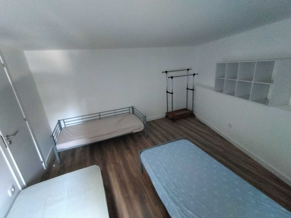 Casa mobilada para arrendar no Centro do Porto (T3)