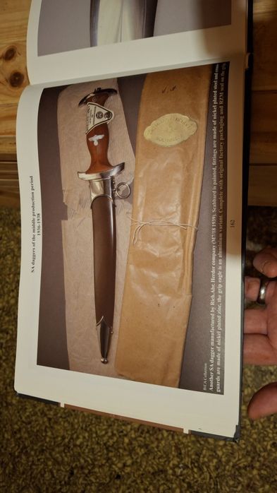 Wielka ksiega i biblia kordzikow SA