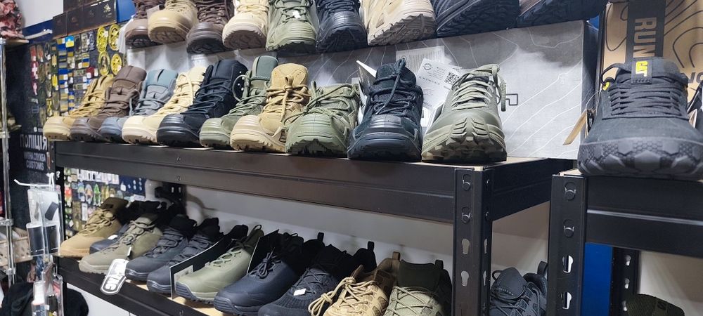 Тактичні Кросівки Літні дихаючі з Gore-Tex та без Черевики Ботинки Берці Великий вибір Приємні ціни