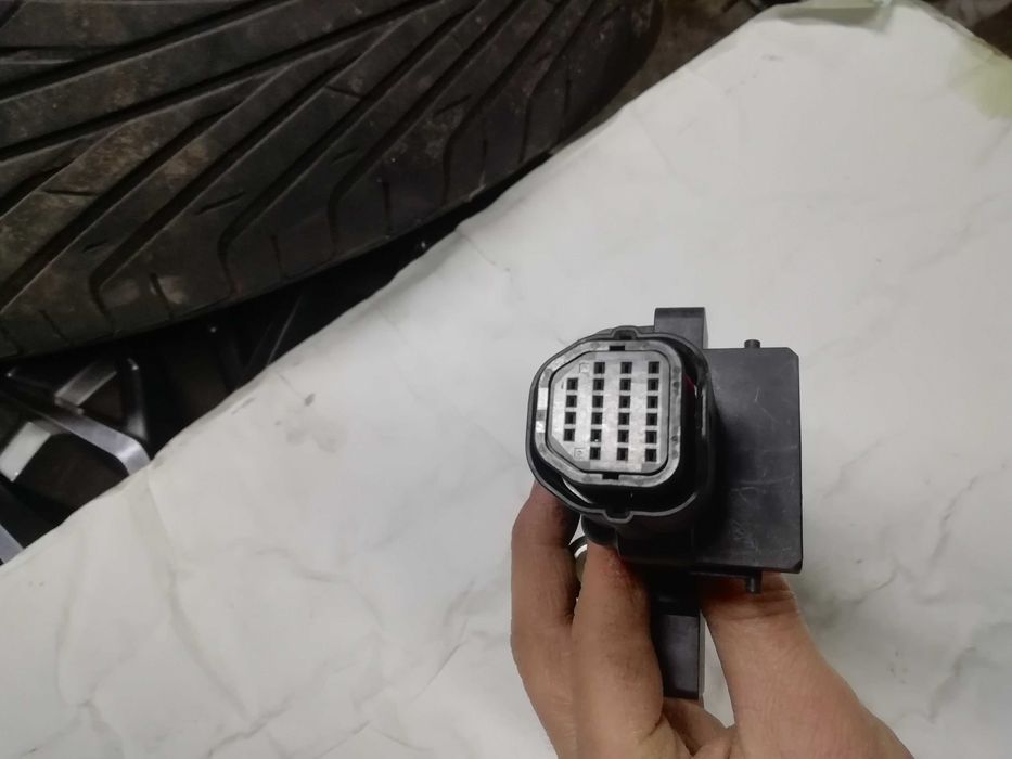 Блок управления адаптер АКПП Camry 70 Камри 70