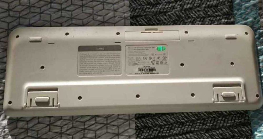 Nearly New Keyboard64737774046978121