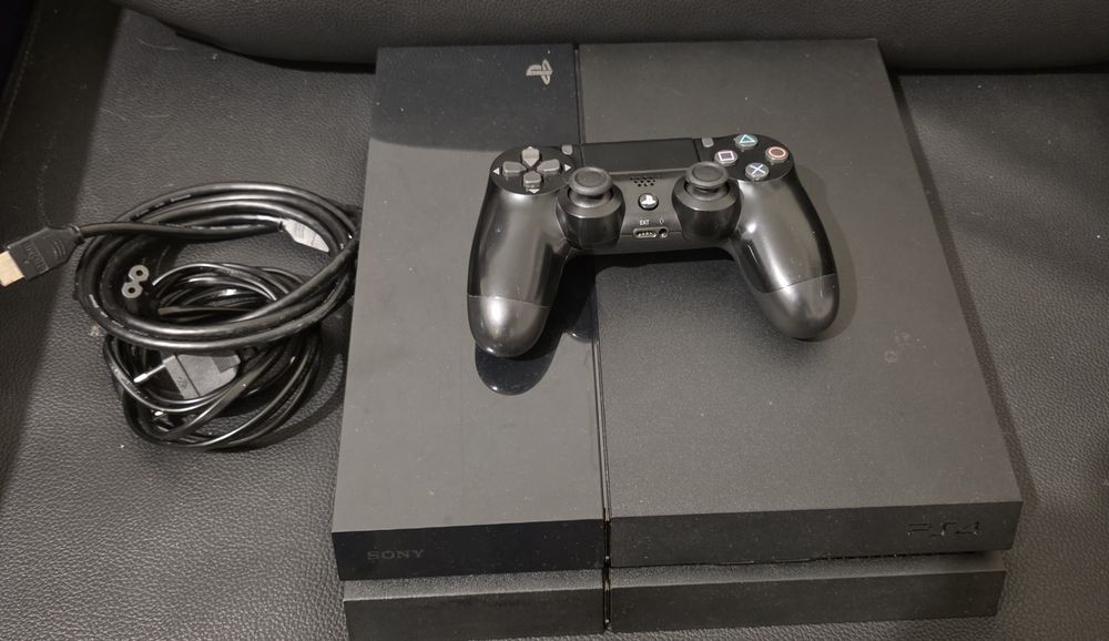 Ps4 Fat 500GB Desbloqueada