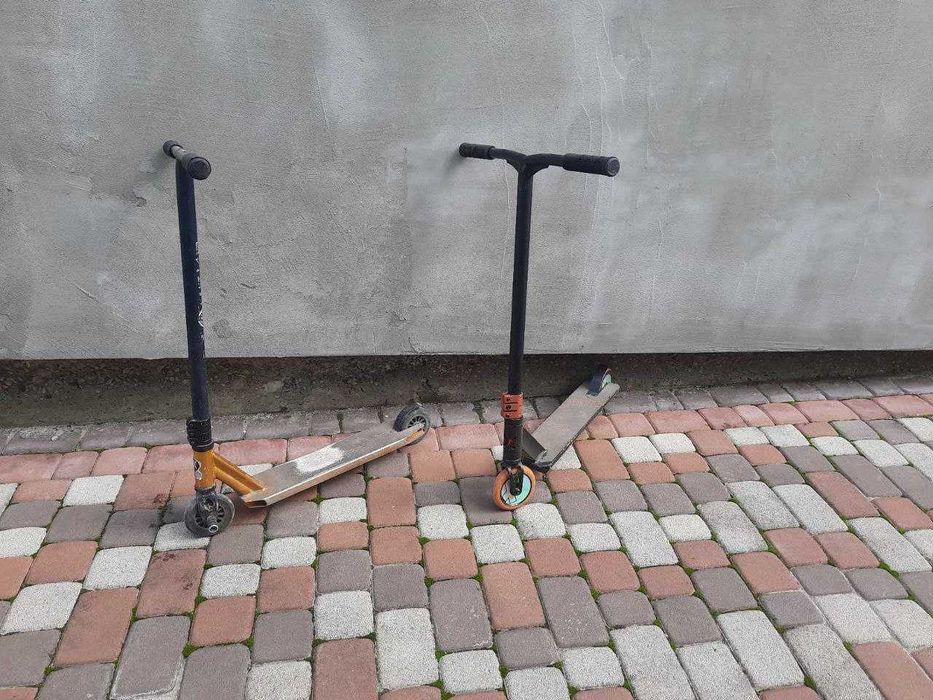 Трюковий самокат