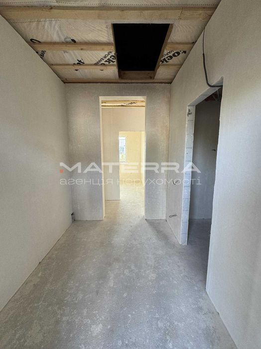 Круглик - Віта-Поштова Продаж будинку з краєвидом на ліс, під чистове