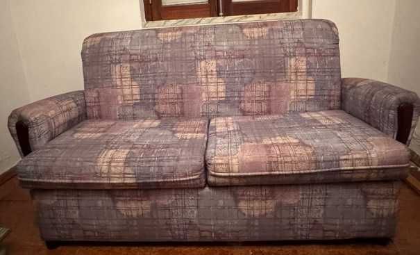 OPORTUNIDADE - Sofá cama de 2 lugares 25€