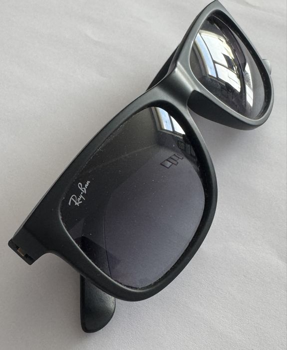 Сонцезахисні окуляри Ray-Ban Justin RB4165 601/8G