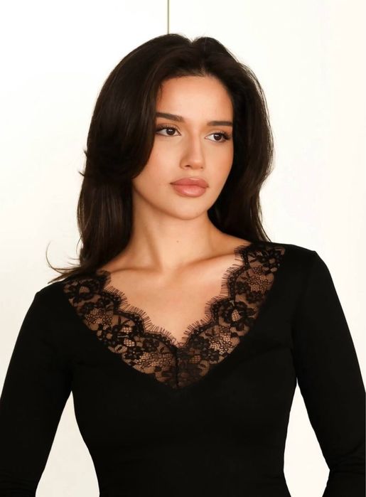 Лонгслів з віскози з мереживом, 42-52 розмір