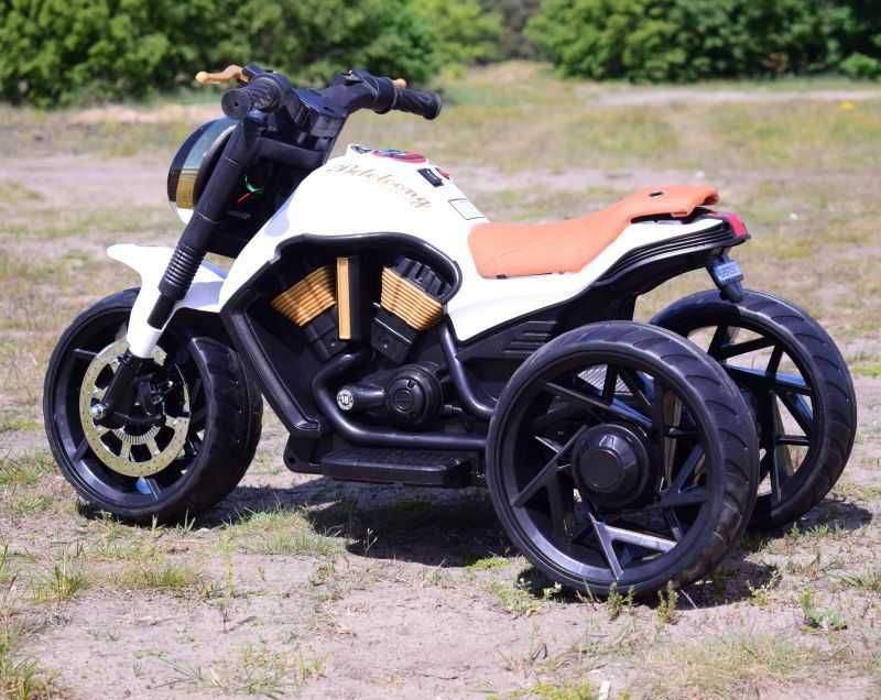 BAWIBUS.PL motorek MOTOR CHOPPER na akumulator jeździk 3 kołowy auto