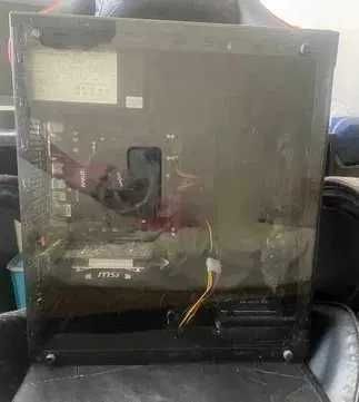 AMD Gaming Computer446830136630988801