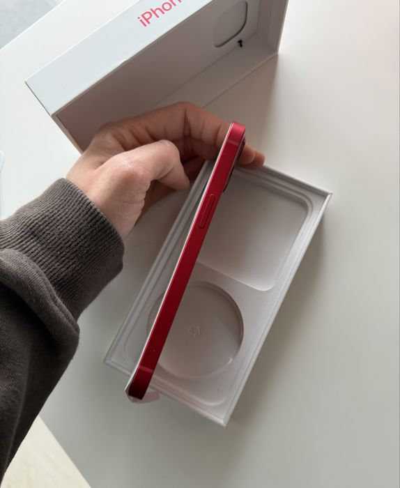 Apple iphone 13 256 GB czerwony, red