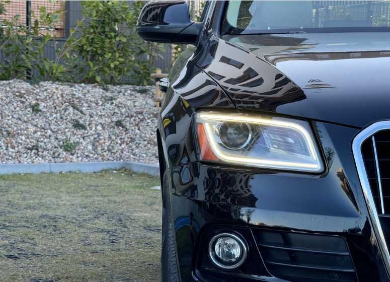 Audi Q5 Premium Plus 2013 Black 2.0L