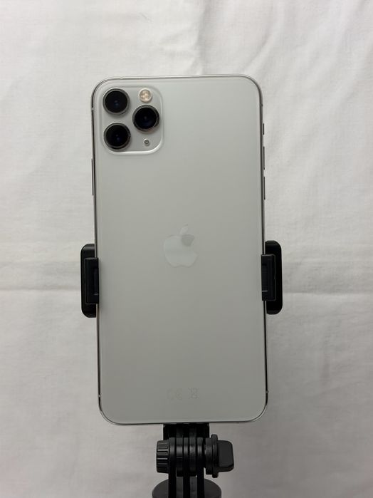 iPhone 11 Pro Max 64 GB