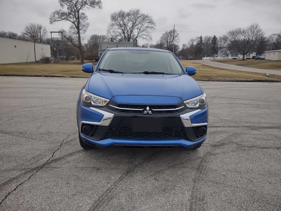 Mitsubishi Outlander      2018