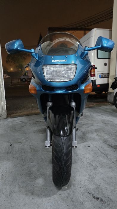 Vendo Kawasaki zzr600 de 93