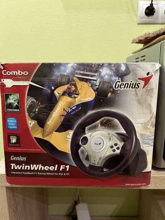 Руль Genius TwinWheel F1