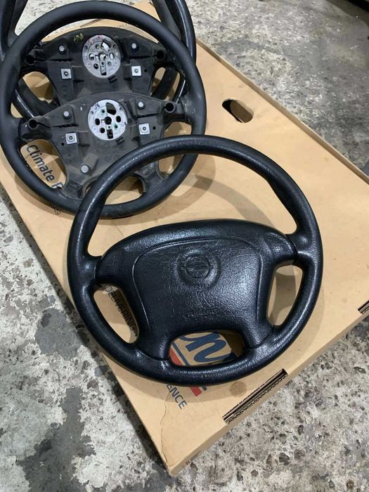 Руль на Opel Astra F/Vectra A/Omega A/Kadett