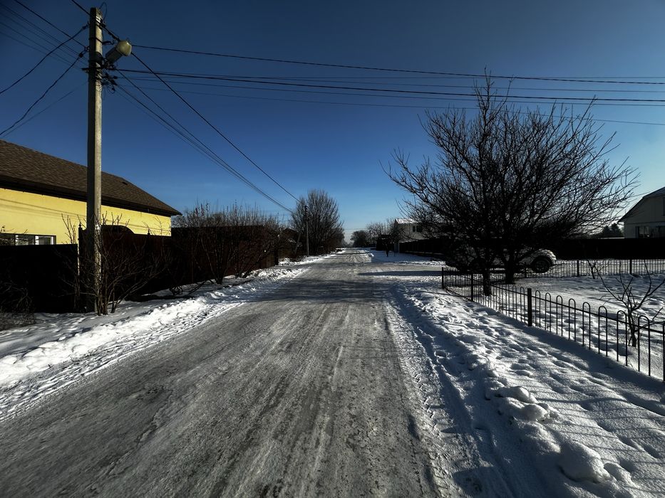 Продам 10 соток Нестерівка вул. Космонавтів