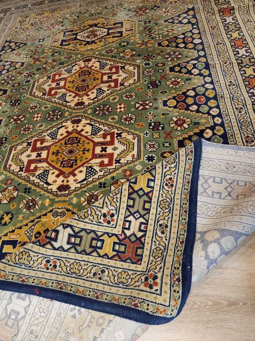 Grande Carpete Persa Isfahan BOM ESTADO