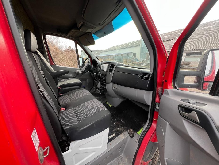 Mercedes Sprinter 318 kontener winda automat