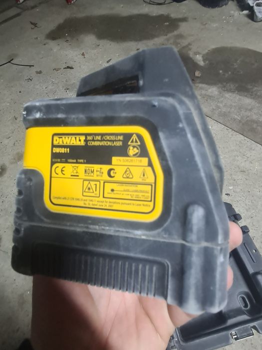 Продам лазерний рівень нівілір 360° dewalt DWO 811