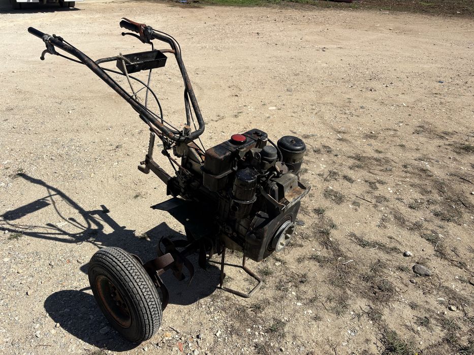 Vendo moto cultivador