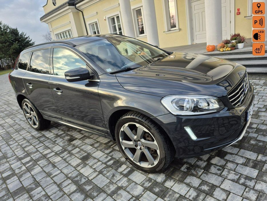 Volvo XC 60 lift skóra grzane fotele nawigacja opłacony ładny egzemplarz