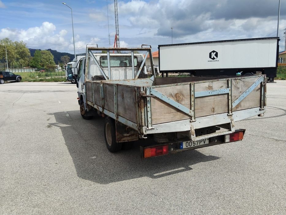 Mitsubishi Canter 2.8