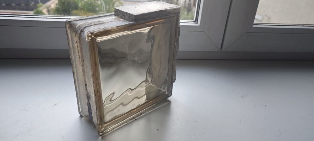 Luksfery / pustaki szklane z odzysku, jasny brąz