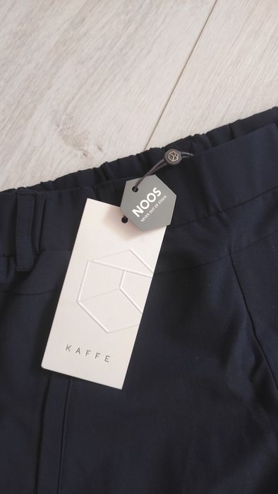 Spodnie granatowe  34 eleganckie