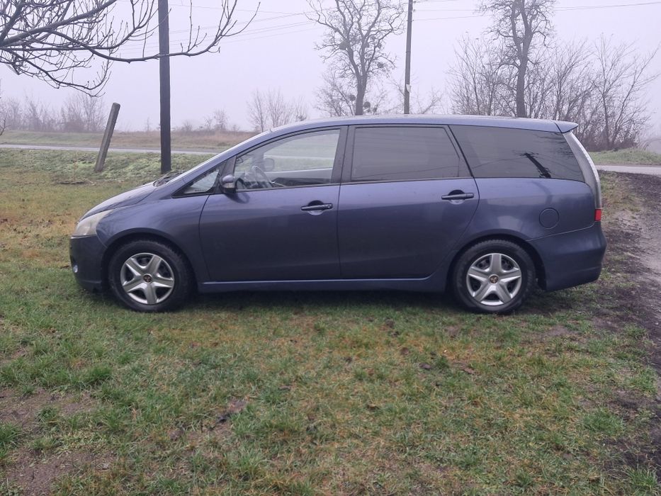 Mitsubishi Grandis 2.0