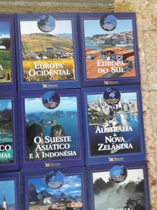 Enciclopédias do Mundo anos 2000 ilistradadas