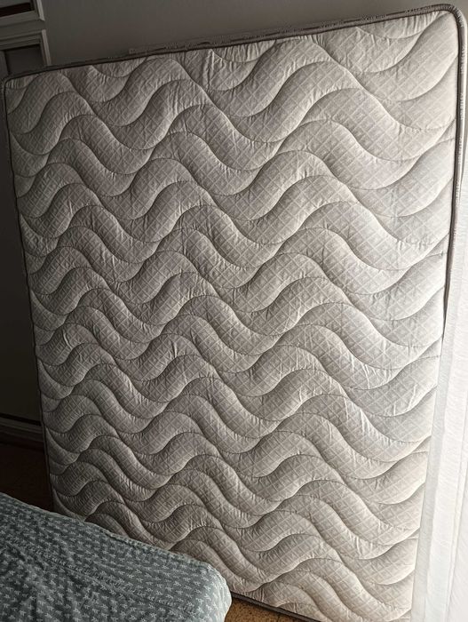 Colchāo mesmo novo.