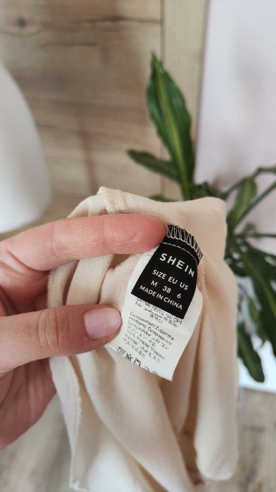 Bluzka Boho Ma zwiewna jak lniana wiskoza beżowa koronka