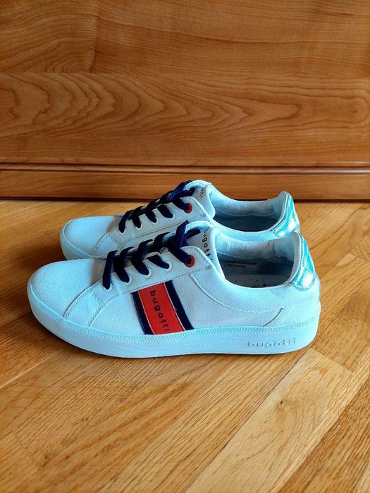 Жіночі кросівки Bugatti Kelli