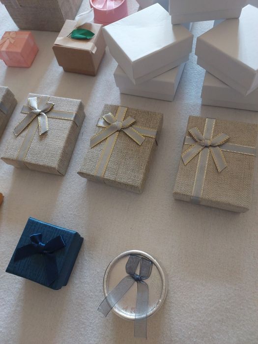 Lote 24 caixas p/ Jóias