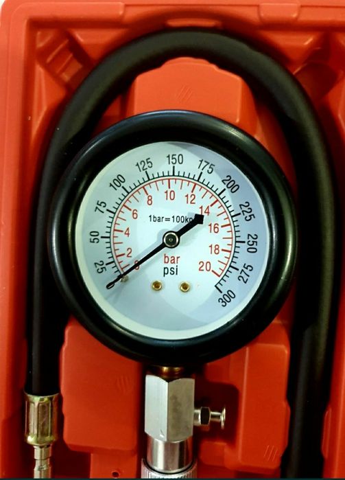 Тестер компресії двигуна,манометр