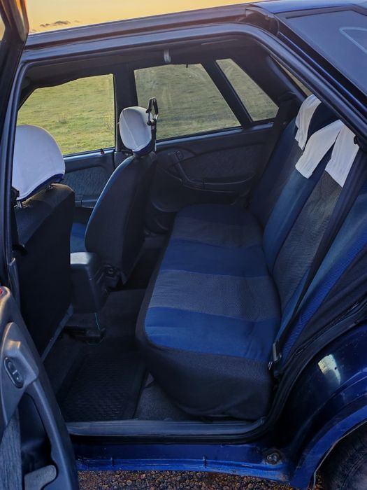 Автомобіль Daewoo Espero