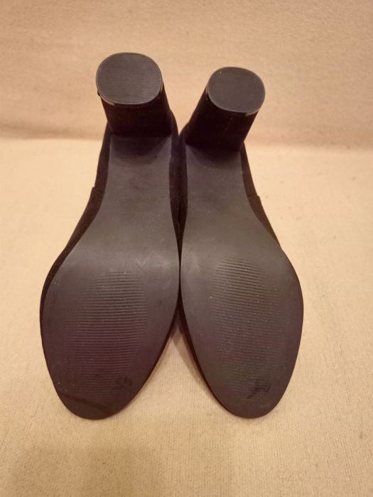 Buty kozaki firmy PEACOCKS roz. EU 41  warto !!