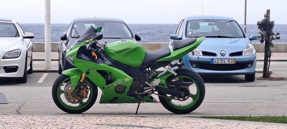 Kawasaki ZX 6RR.