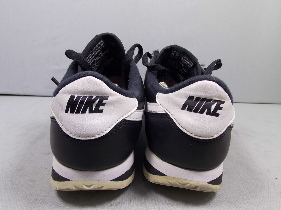 Nike Classic Cortez Basic Black White 819719-012