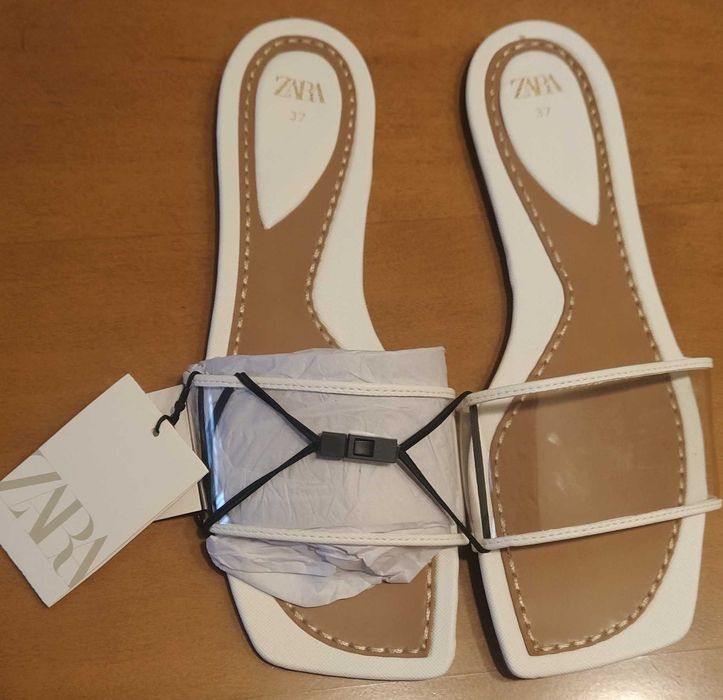 Sandálias Zara. Novas! NR 37