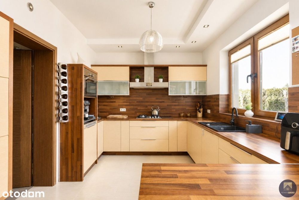 Piękny dom przy granicy Warszawy| 150 m² - Więcej