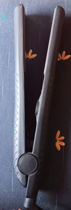 Prancha chapinha profissional nova para esticar ou caracóis