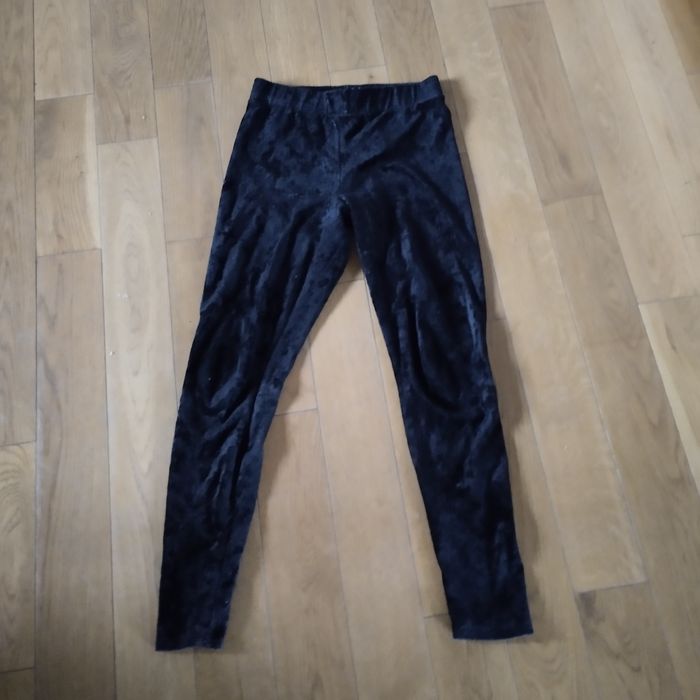 Leginsy damskie czarne