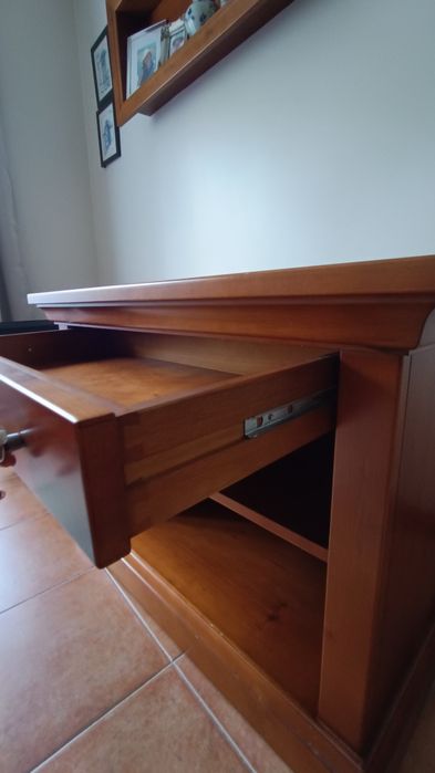 Móvel de televisão