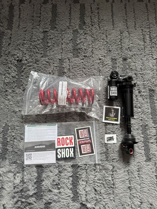 NOWY RockShox Vivid Coil Ultimate DH RC2 225x75 + sprężyna