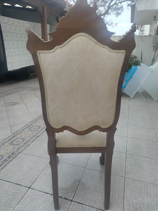 Cadeira antiga de quarto